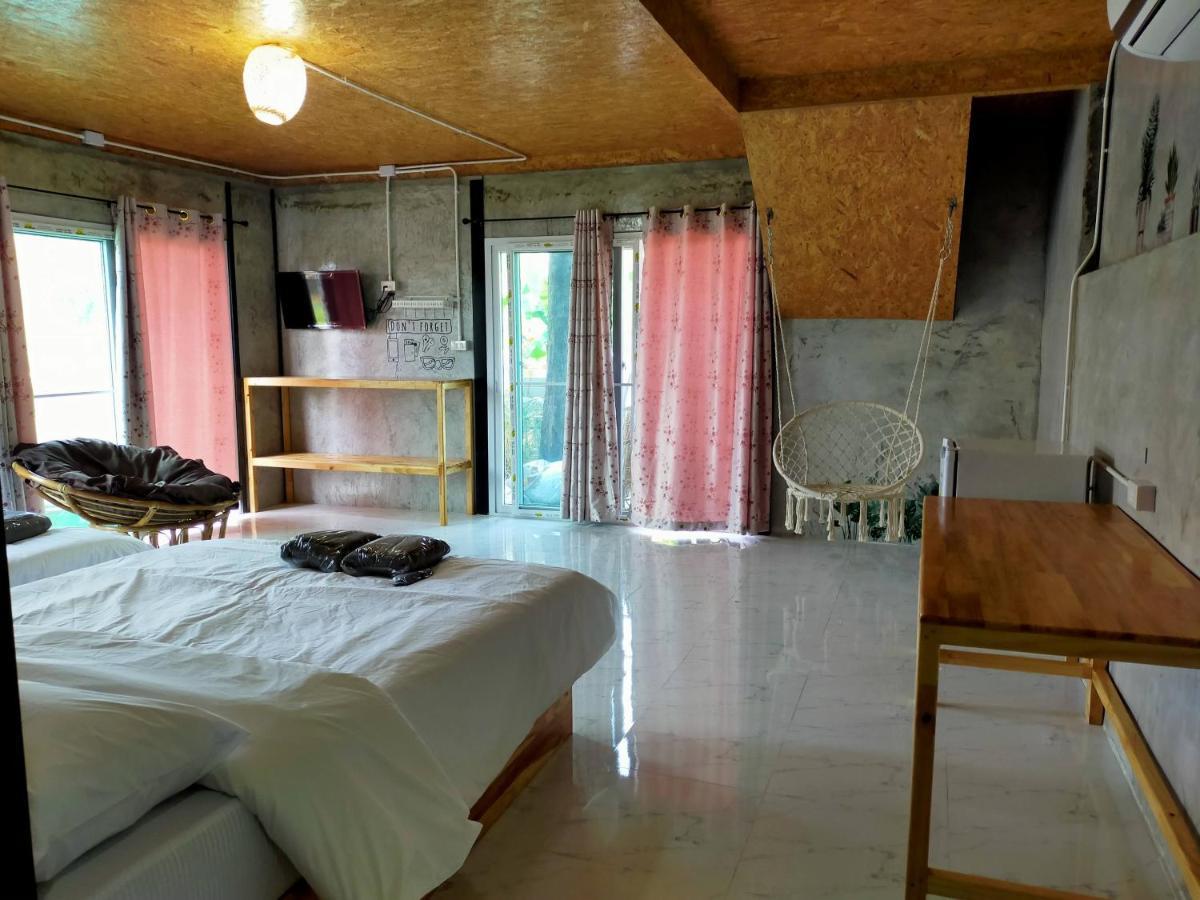 Smile Box Coffee & Resort Nong Hin Esterno foto