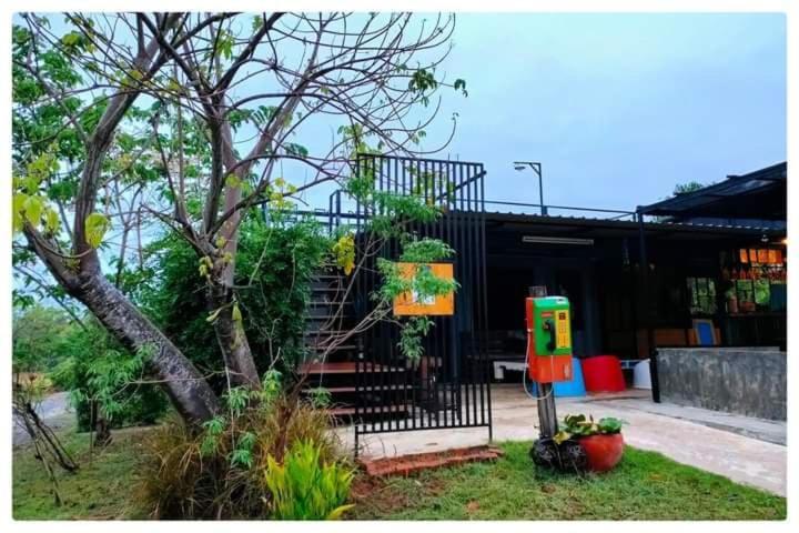 Smile Box Coffee & Resort Nong Hin Esterno foto