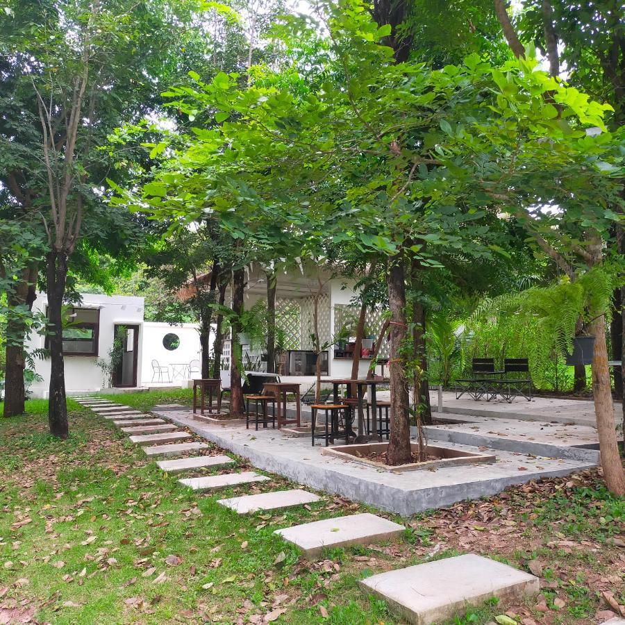 Smile Box Coffee & Resort Nong Hin Esterno foto