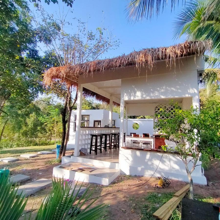 Smile Box Coffee & Resort Nong Hin Esterno foto