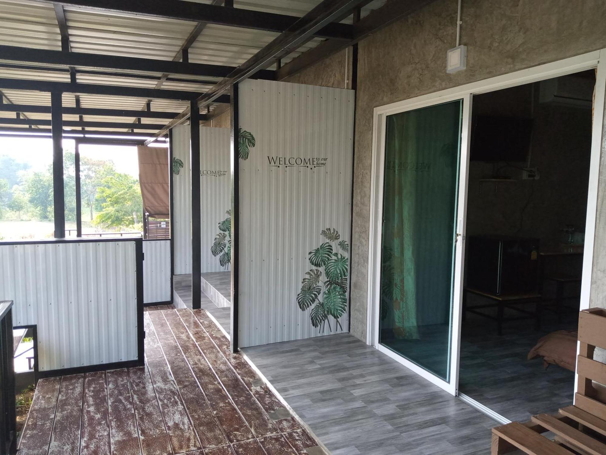 Smile Box Coffee & Resort Nong Hin Esterno foto